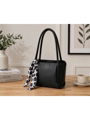 RoseBuy Bags Kadın Siyah Omuz Çantası Fular Detaylı Şık Günlük El ve Kol Çantası