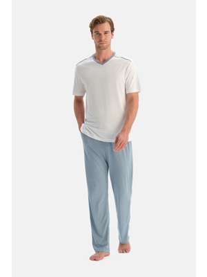 Dagi White Short Sleeve Logo T-Shirt And Pants Set