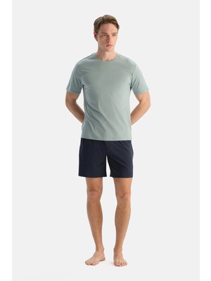Dagi Mint Green Crew Neck T-Shirt And Shorts Set