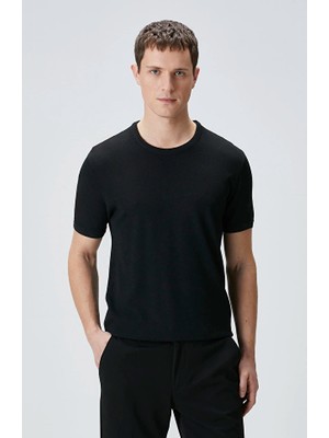 Network Black Herringbone Pattern Knit Sweater