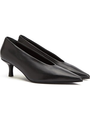 Network Black Leather Stiletto