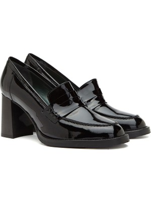George Hogg Black Band Detail Women's Leather Loafers