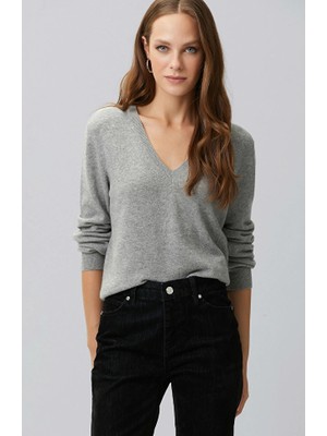 Network Limited Cashmere Knit Sweater