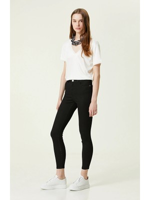 Network Black Jeans