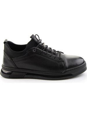 Bambi Black Genuine Leather Men's Sneakers E01080228543