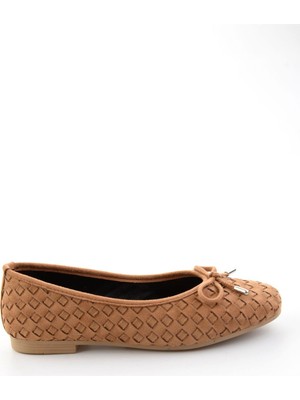 Bambi Tan Women's Ballet Flats K01503727772