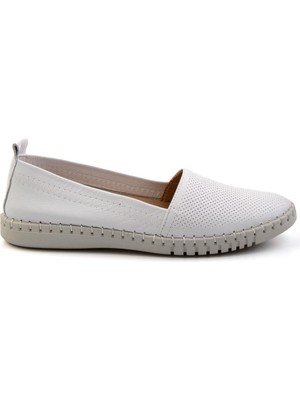 Bambi White Genuine Leather Women's Casual Shoes K01028031603