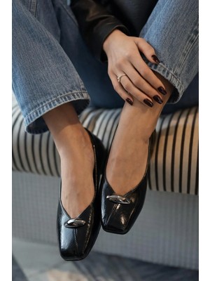 Bambi Black Women's Ballet Flats K01641540009