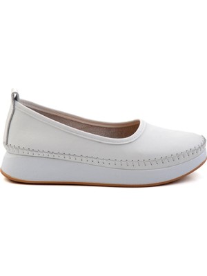 Bambi White Genuine Leather Women's Casual Shoes K01303018303