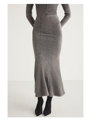 Die Grup Slim Fit Beli Lastikli Kadın Midi Elbise ile Konfor
