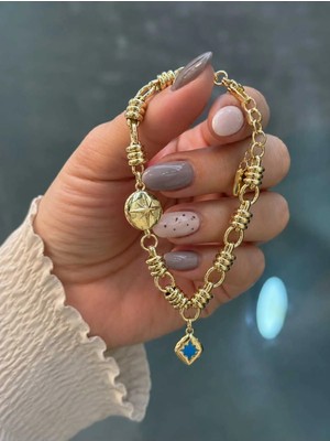 Yonca Cm Jewelry Charmlı Kutup Yıldızlı , Vintage Mineli Özel Tasarım, 14 Ayar Altın Kaplama Kadın Gold Bileklik 17+4 cm Ayarlanabilir