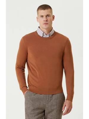 Network Caramel Basic Knit Sweater