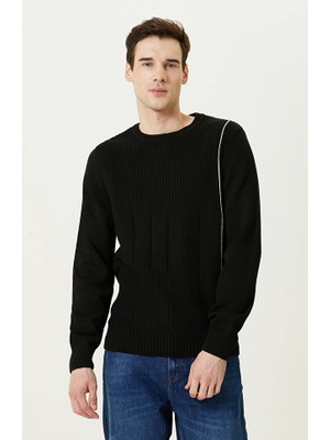 Network Cable Knit Detail Black Sweater
