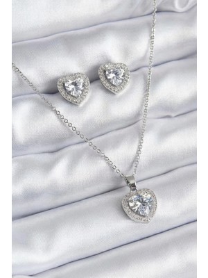 Inure Jewelry 316L Çelik Zincir Gümüş Renk Zirkon Taşlı Kalp Model Kadın Kolye Küpe Seti