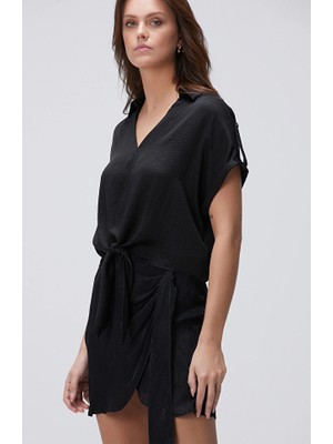 Network Black Blouse