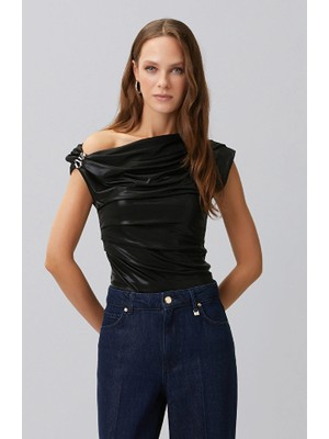 Network Black Accessory Detailed Knit Blouse