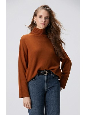 Network Camel Wool Blend Knit Sweater