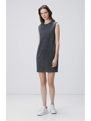 Network Anthracite Knee-Length Dress