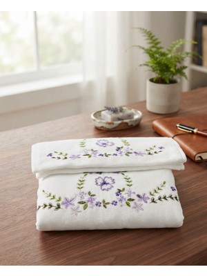 Fiesta Aybüke Kadife 3D Nakışlı Analı Kızlı Havlu Takımı 1 Adet 30X50 cm Ve1 Adet 50X90 cm