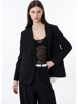 Quzu Sırtı Pencere Yırtmaçlı Blazer Ceket