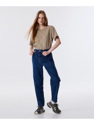 Twist Mom Fit Jeans