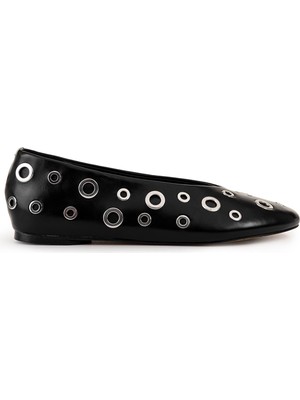 Twist Metal Accessory Ballet Flats