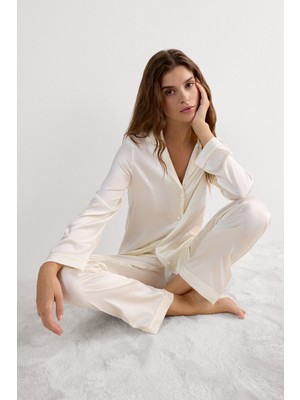 Intimissimi Masculine Cut Silk Jacket