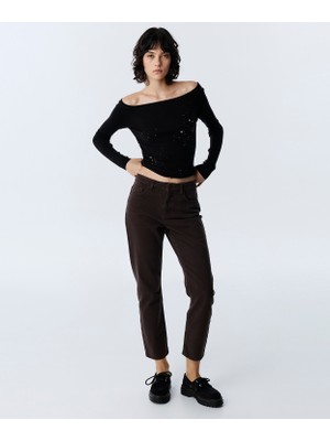 Twist Mom Fit Jeans