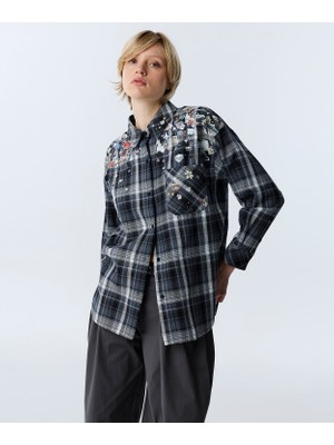 Twist Printed Plaid Shirt