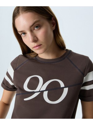 Twist Contrast Stitch Printed T-Shirt