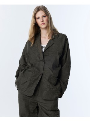 Twist Crinkle Effect Jacket