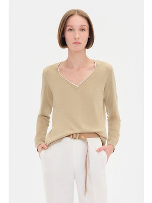 Vakko Camel V-Neck Knit Sweater