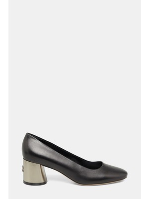 Casadei Casadeı Black Leather Shoes