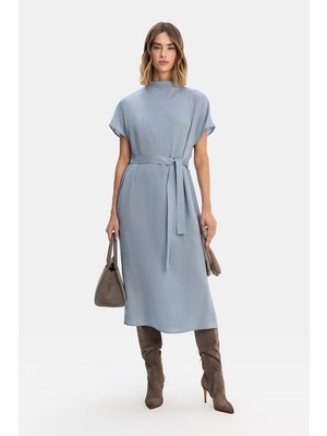 Vakko By Peserıco Blue Drop Shoulder Midi Dress