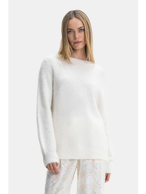 Vakko Ecru Crew Neck Knit Sweater