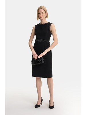 Vakko Black Sleeveless Below-Knee Dress