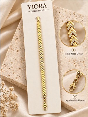 Yiora Cmjewelery 14K Altın Işçiliğinde Ithal Premium Gold Renk Balıksırtı Şevron Model Zirkon Taşlı Ayarlanabilir Kadın Bileklik 17+2 cm