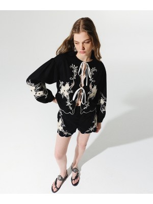 Twist Beaded Embroidered Shorts
