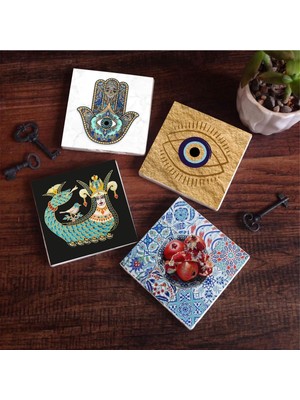 Pinecone Stone Nazar, Şahmeran, Nar, Fatma Ana Eli (Hamsa) Taş Bardak Altlığı Seti - 4 Parça - Dekoratif, Rustik Mutfak Aksesuarı, 10X10 Cm, Kaydırmaz Tabanlı, Şık ve Dayanıklı SC507