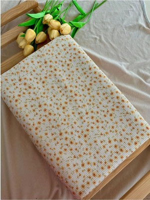 Novélune Tek Kişilik Pike & Pike Takımı: Sarı Mini Çiçek Desenli Pike Örtü 150X200 cm
