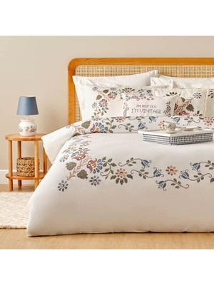 Pratik Ev Tek Kişilik Vintage Çiçek Desenli %100 Pamuk Saten Beyaz Nevresim Seti, Nevresim 160X220 Cm, 1 Adet 50X70 cm Yastık Kılıfı
