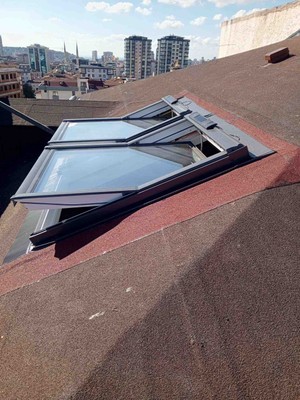 Velux Çatı Penceresi
