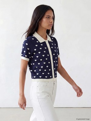 Lc Waikiki Yeni Sezon Lacivert Polo Yaka Kalp Desenli Kadın Triko Hırka