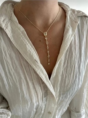 Lunarie Xuping Baget Taşlı Y Kolye - 14K Gold Beyaz Zirkon Taşlı Farklı Kesim Sarkıt Zarif Kadın Kolye