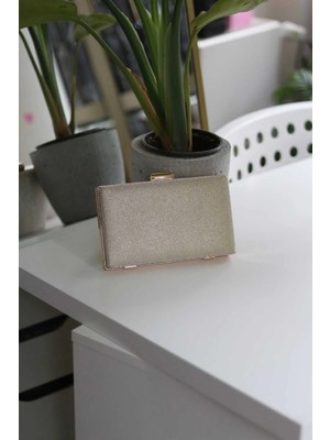 Moom Bag Kadın Gold Parlak Kasalı Abiye Çanta