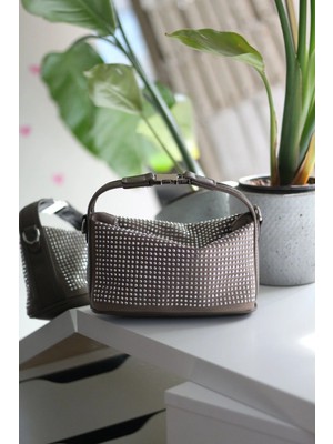 Moom Bag Kadın Vizon Taşlı Kilit Detaylı Askılı El Omuz Çantası