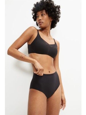 Trıumph Triumph Women's Triumph Shape Smart Maxi Black Briefs
