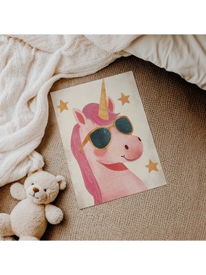 Domirus Gözlüklü Pembe Unicorn Çocuk Odası Posteri Çerçevesiz Poster Duvar Dekorasyonu