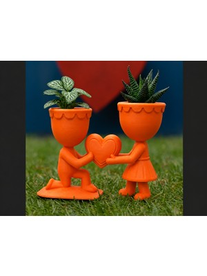 Luord-Store 3D Baskı Aşk Saksısı - Tutan Çift Figürlü Dekoratif Saksı - Turuncu