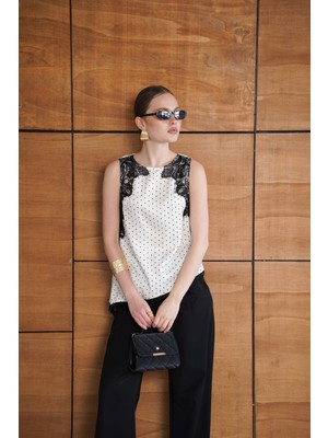 Very Moda Dantel Detaylı Puantiyeli Saten T Shırt - | D2961